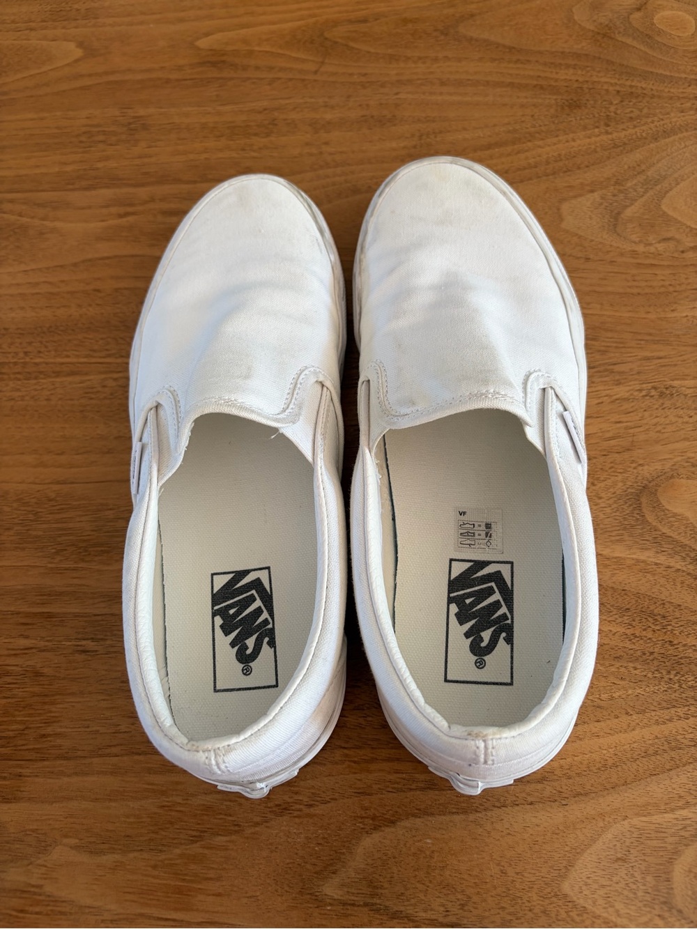 Vans off the wall slip on canvas shoes
